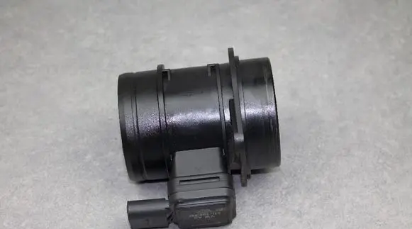 Seat Toledo IV (NH) Mass air flow meter 03L906461 5WK97023