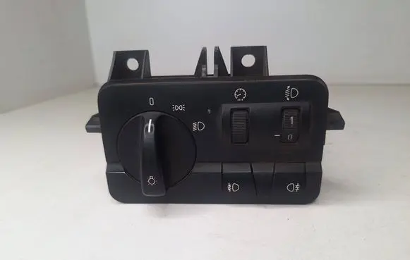 Light switch