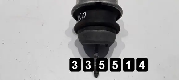 Mazda 2 Engine mount bracket