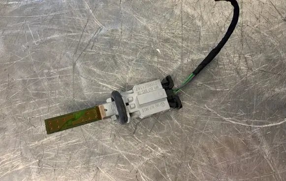 Volkswagen PASSAT B6 Interior temperature sensor 1K0907543E
