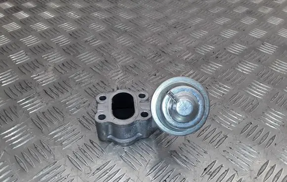 Toyota Auris E180 EGR valve