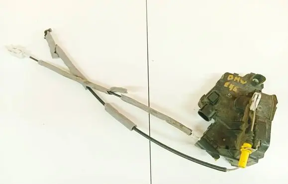 BMW 3 E46 Front door lock 11970211