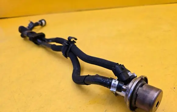 BMW 5 G60 G61 AdBlue injector 8514448