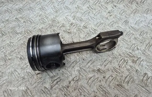 BMW X3 E83 Piston with connecting rod 0840C STP