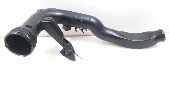 Audi A4 S4 B7 8E 8H Intercooler hose/pipe 3B0145762C