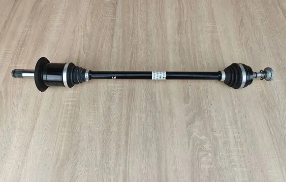 BMW 4 G22 G23 G24 G26 Rear driveshaft 8482604