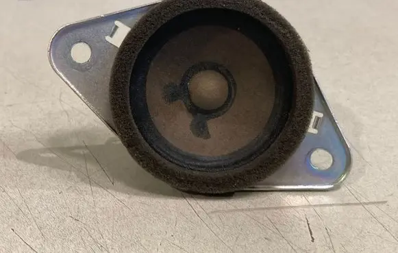 Subaru Legacy Front door high frequency speaker 86301AJ030