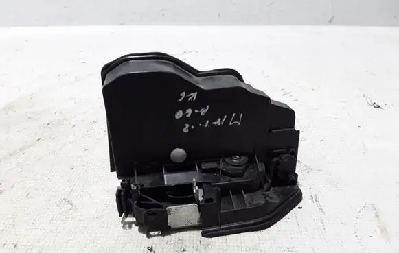 Mini Cooper Countryman R60 Rear door lock 7318413