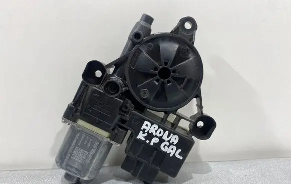 Seat Arona Rear door window regulator motor 5Q0959811