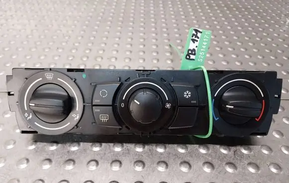 BMW 3 E90 E91 Climate control unit 6960860