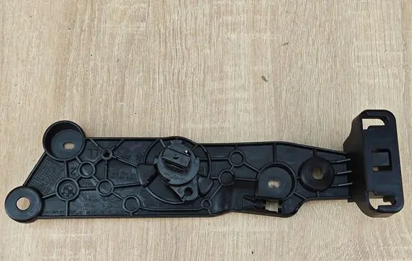 BMW 4 G22 G23 G24 G26 Engine bonnet (hood) release handle 7446416