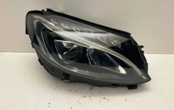 Mercedes-Benz C W205 Headlight/headlamp A2059062402 35303532 LE12A6295