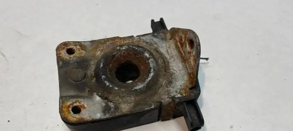 Lexus IS 200-300 Engine bonnet/hood lock/catch