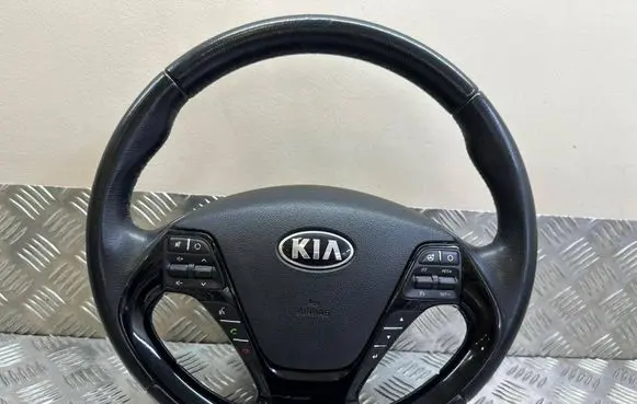 KIA Ceed Steering wheel