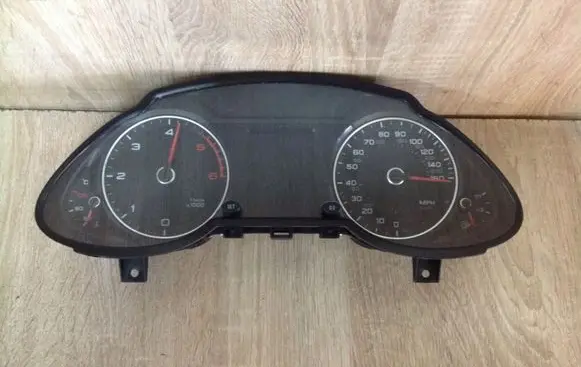 Audi Q5 SQ5 Speedometer (instrument cluster) 8R0920981