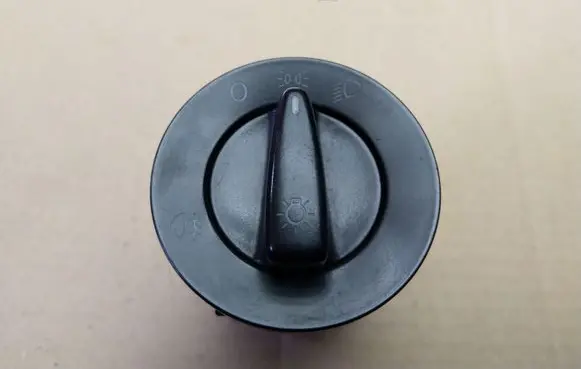 Volkswagen PASSAT B5.5 Light switch 1C0941531