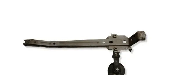 Toyota Auris E180 Radiator support slam panel bracket 2721003510