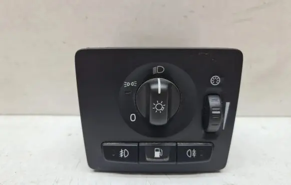 Volvo V50 Light switch 30739299