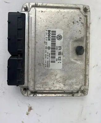 Volkswagen Multivan T4 Engine control unit/module 074906018C 28SA4060 0281010082