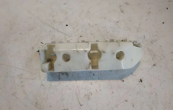 Nissan 370Z Front bumper mounting bracket