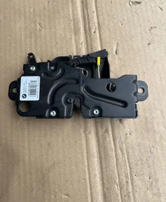 BMW 5 G30 G31 G38 Loading door lock C33550100 UK738328306
