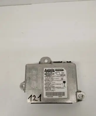 Renault Scenic II - Grand scenic II Airbag control unit/module 8200682414