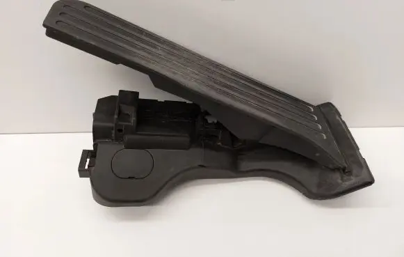 Seat Leon (1P) Accelerator throttle pedal 1K1721503AL