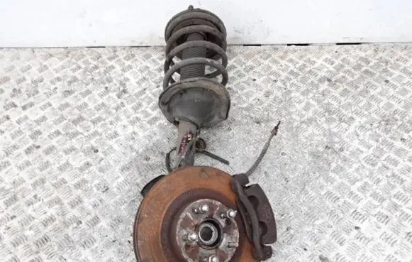 Hyundai Santa Fe Front wheel hub spindle knuckle