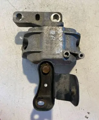Audi A3 S3 8P Engine mount bracket 1K0199262