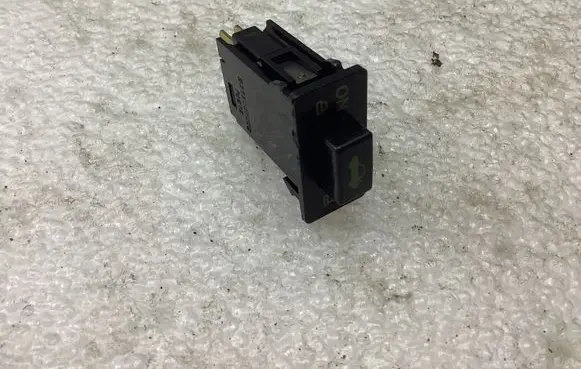Hyundai Grandeur Tailgate opening switch 9355037000 70515