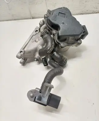 Skoda Superb B8 (3V) Throttle valve 04L128059AA 04L128063AA