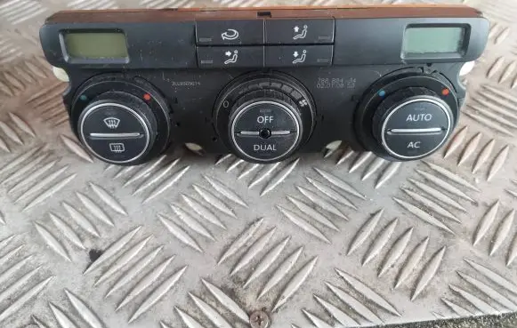 Volkswagen Golf V Climate control unit 1K0907044DD