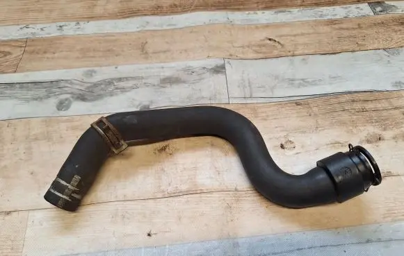 Peugeot 407 Engine coolant pipe/hose