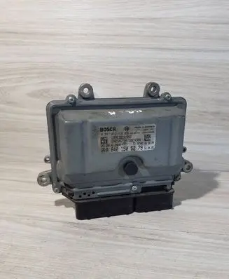 Mercedes-Benz A W169 Engine control unit/module A6401505279 1039S00000 0281012435