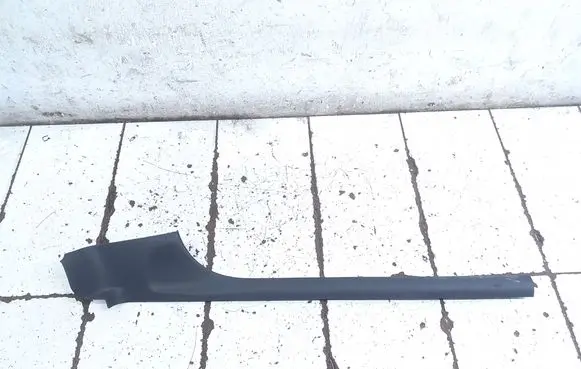 Audi A1 Front sill trim cover 8X3853371