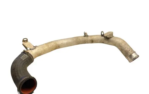 Volvo XC60 Intercooler hose/pipe 31370489 31370490