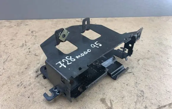 BMW 7 E38 Video control module 8369053