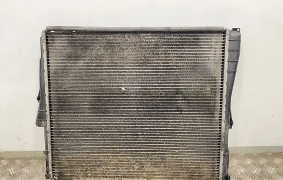 BMW X3 E83 Coolant radiator 3403470 3400013 3104593