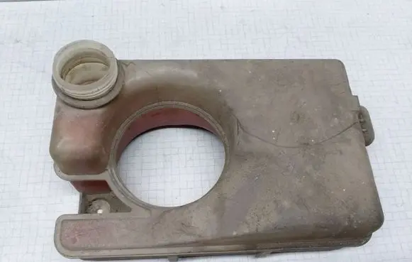 Renault Twingo I Coolant expansion tank/reservoir 7700822140