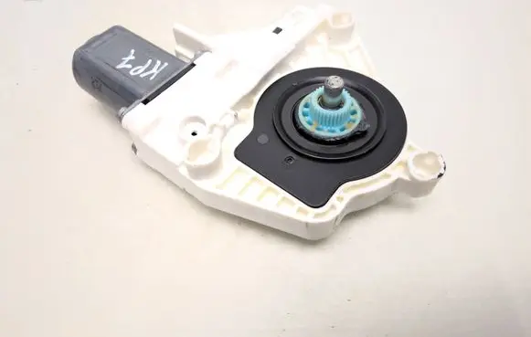 Audi A6 C7 Front door window regulator motor 8K0959801B