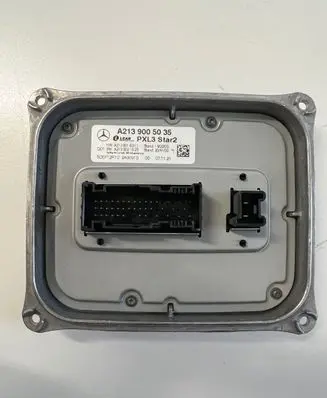 Mercedes-Benz E W213 Headlight ballast module Xenon A2139005035 A2139016311 A2139021625