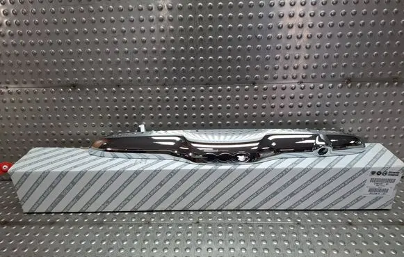 Fiat 500 Trunk door license plate light bar S26337884 0735516207