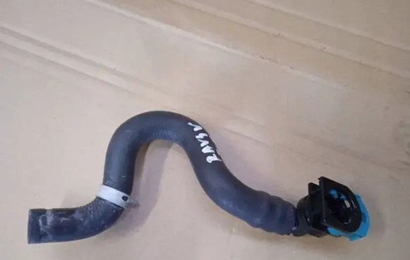 Toyota RAV 4 (XA50) Engine coolant pipe/hose 8952922137477