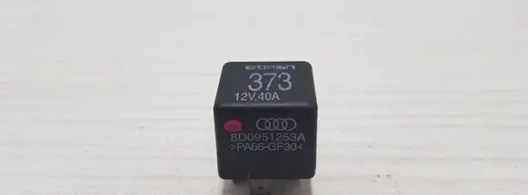 Audi A4 S4 B6 8E 8H Other relay 8D0951253A 12V40A