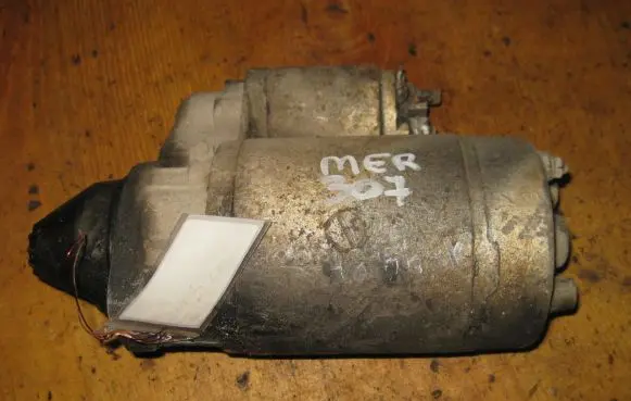 Mercedes-Benz E W123 Starter motor