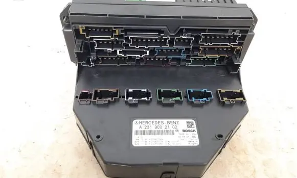 Mercedes-Benz SL R231 Fuse box set A2319002102