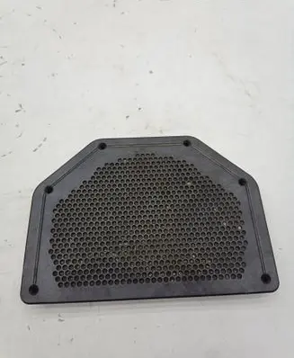 BMW 1 E81 E87 Subwoofer grill/trim 6925328