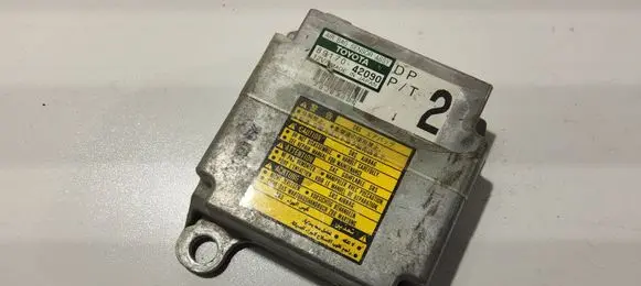 Toyota RAV 4 (XA20) Airbag control unit/module 8917042090