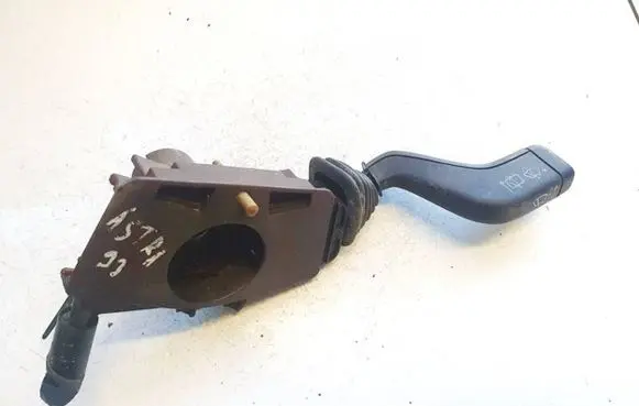 Opel Astra F Wiper control stalk 90306520 24885