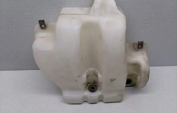 Peugeot 807 Windshield washer fluid reservoir/tank 1494915080 1494916080 1488393080